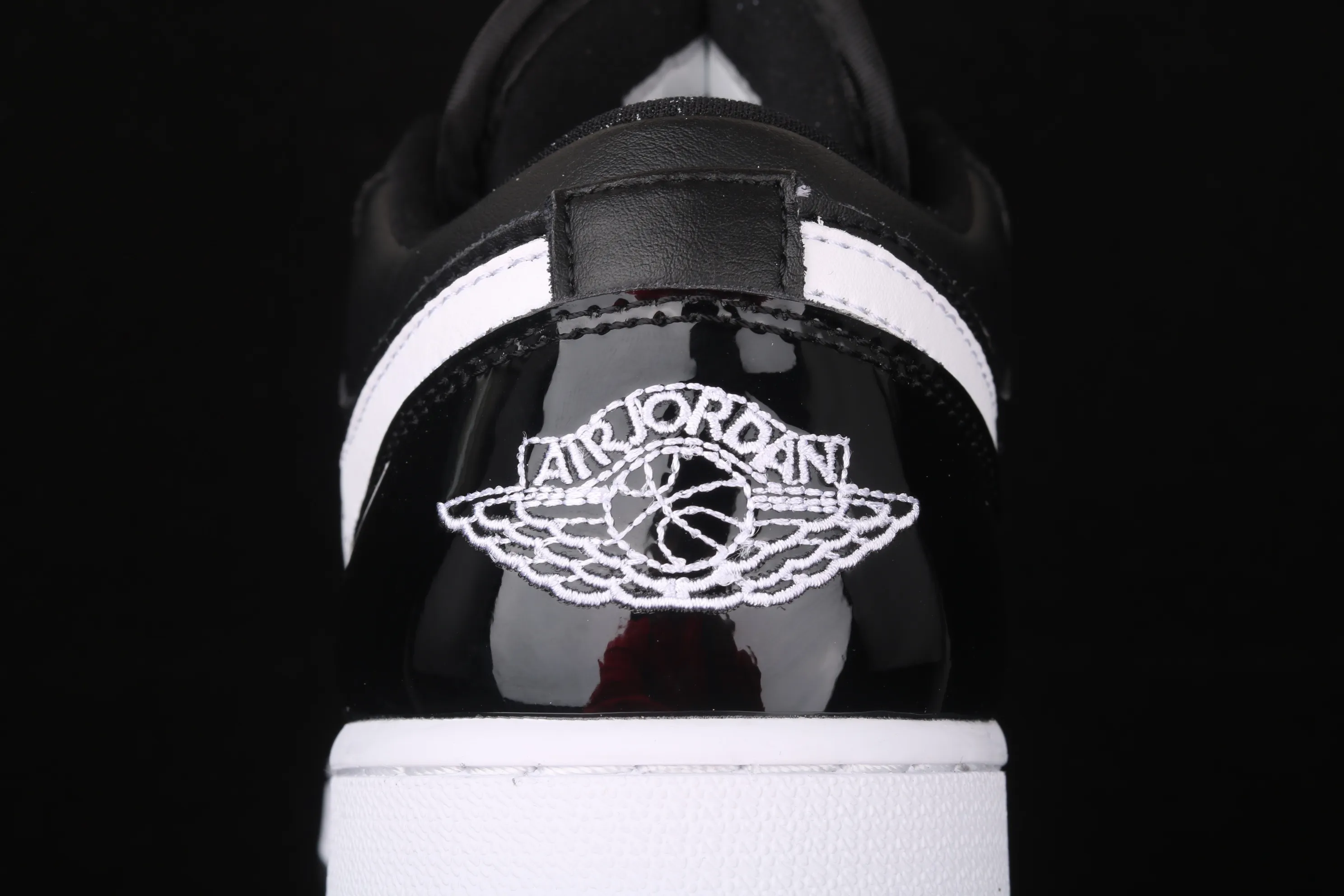 All categories Air Jordan Jordan series basketball shoes Air Jordan 1 Low Air Jordan 1 Low Black White AJ1 Joe 1 black and white small patent leather 553560-002